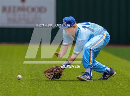 Thumbnail 3 in Sunnyvale vs. Mabank (UIL 4A Bi-District Playoff) photogallery.