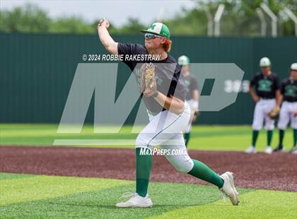 Thumbnail 2 in Sunnyvale vs. Mabank (UIL 4A Bi-District Playoff) photogallery.