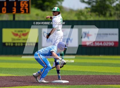 Thumbnail 3 in Sunnyvale vs. Mabank (UIL 4A Bi-District Playoff) photogallery.
