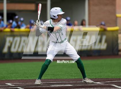 Thumbnail 1 in Sunnyvale vs. Mabank (UIL 4A Bi-District Playoff) photogallery.