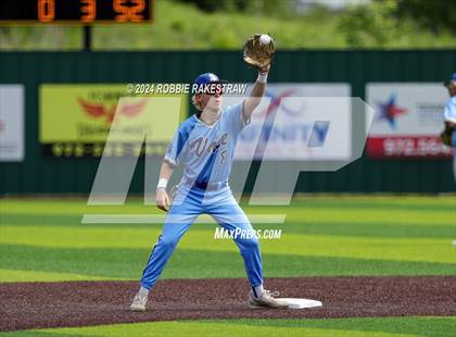 Thumbnail 3 in Sunnyvale vs. Mabank (UIL 4A Bi-District Playoff) photogallery.