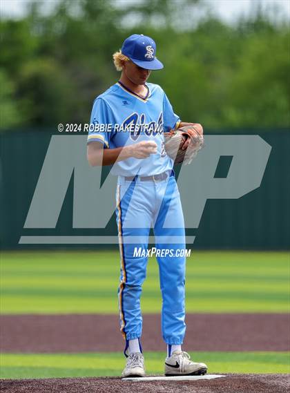 Thumbnail 2 in Sunnyvale vs. Mabank (UIL 4A Bi-District Playoff) photogallery.