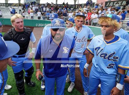 Thumbnail 1 in Sunnyvale vs. Mabank (UIL 4A Bi-District Playoff) photogallery.