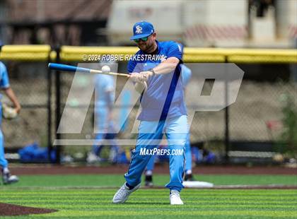 Thumbnail 2 in Sunnyvale vs. Mabank (UIL 4A Bi-District Playoff) photogallery.