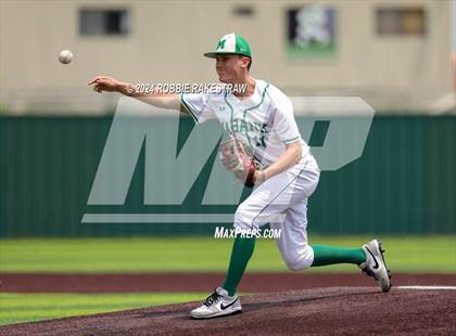 Thumbnail 2 in Sunnyvale vs. Mabank (UIL 4A Bi-District Playoff) photogallery.