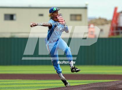 Thumbnail 3 in Sunnyvale vs. Mabank (UIL 4A Bi-District Playoff) photogallery.