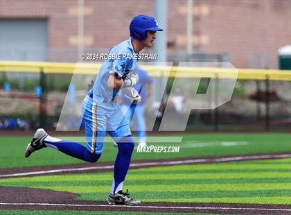 Thumbnail 2 in Sunnyvale vs. Mabank (UIL 4A Bi-District Playoff) photogallery.