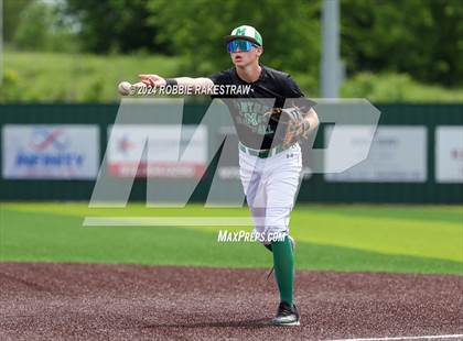 Thumbnail 2 in Sunnyvale vs. Mabank (UIL 4A Bi-District Playoff) photogallery.