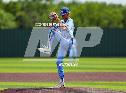 Thumbnail 2 in Sunnyvale vs. Mabank (UIL 4A Bi-District Playoff) photogallery.