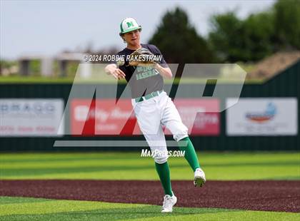 Thumbnail 1 in Sunnyvale vs. Mabank (UIL 4A Bi-District Playoff) photogallery.