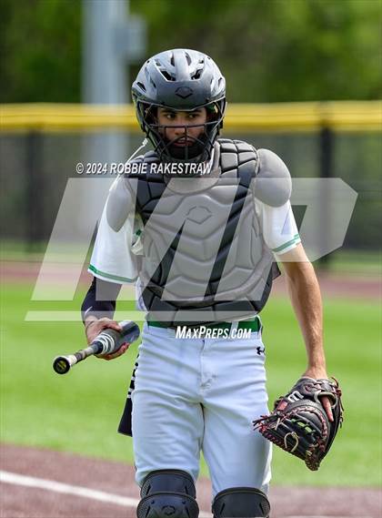 Thumbnail 1 in Sunnyvale vs. Mabank (UIL 4A Bi-District Playoff) photogallery.