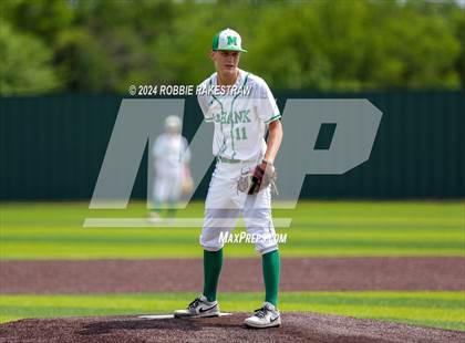 Thumbnail 1 in Sunnyvale vs. Mabank (UIL 4A Bi-District Playoff) photogallery.