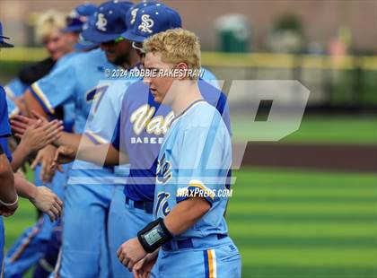 Thumbnail 2 in Sunnyvale vs. Mabank (UIL 4A Bi-District Playoff) photogallery.