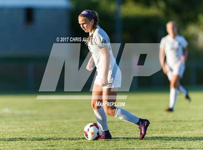 Thumbnail 1 in Elizabethton @ Dobyns-Bennett photogallery.