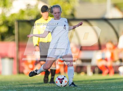 Thumbnail 1 in Elizabethton @ Dobyns-Bennett photogallery.