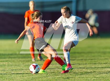 Thumbnail 2 in Elizabethton @ Dobyns-Bennett photogallery.