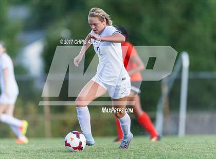 Thumbnail 1 in Elizabethton @ Dobyns-Bennett photogallery.