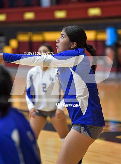 Thumbnail 3 in Laguna Acoma @ Santa Fe Indian (Pink-Out Tournament) photogallery.