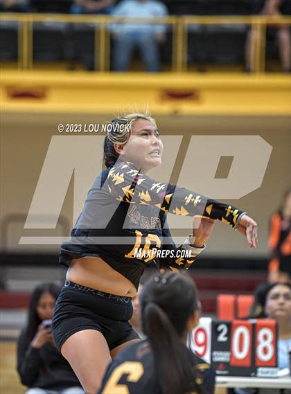 Thumbnail 1 in Laguna Acoma @ Santa Fe Indian (Pink-Out Tournament) photogallery.