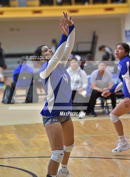 Thumbnail 3 in Laguna Acoma @ Santa Fe Indian (Pink-Out Tournament) photogallery.