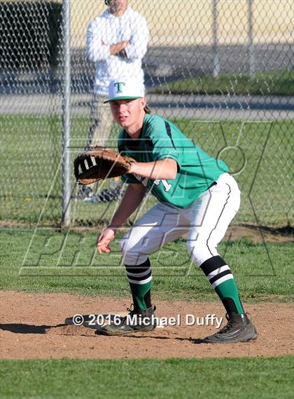 Thumbnail 1 in Golden Valley @ Tehachapi photogallery.