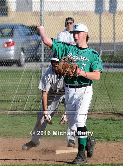 Thumbnail 2 in Golden Valley @ Tehachapi photogallery.