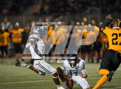 Thumbnail 1 in Aquinas @ Foothill (CIF SS Division 5 Round 1) photogallery.