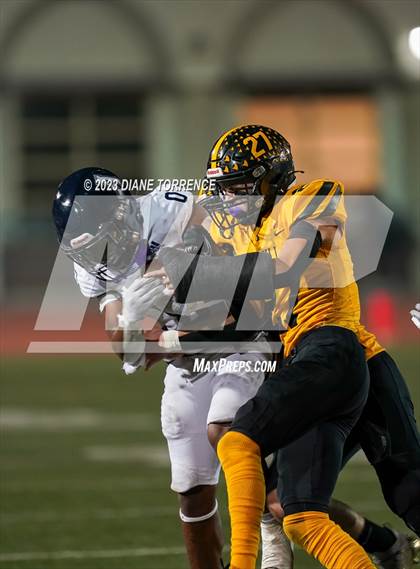 Thumbnail 3 in Aquinas @ Foothill (CIF SS Division 5 Round 1) photogallery.
