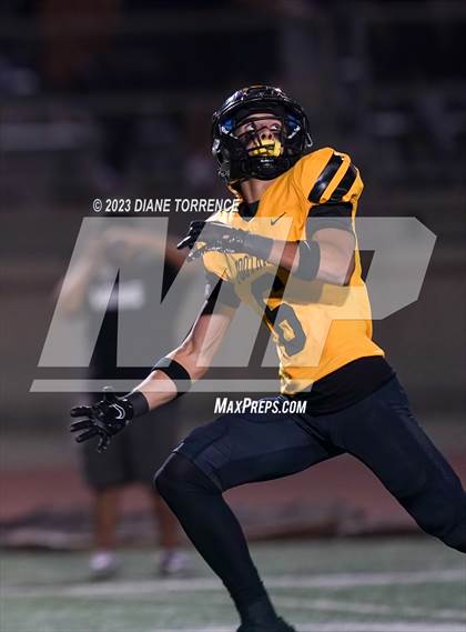 Thumbnail 3 in Aquinas @ Foothill (CIF SS Division 5 Round 1) photogallery.
