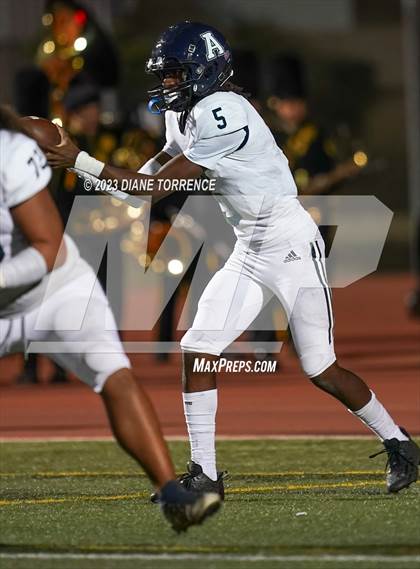 Thumbnail 2 in Aquinas @ Foothill (CIF SS Division 5 Round 1) photogallery.