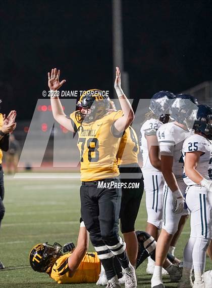 Thumbnail 3 in Aquinas @ Foothill (CIF SS Division 5 Round 1) photogallery.