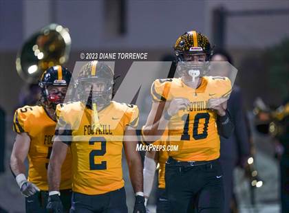 Thumbnail 3 in Aquinas @ Foothill (CIF SS Division 5 Round 1) photogallery.