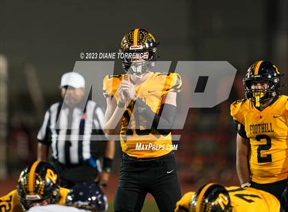 Thumbnail 1 in Aquinas @ Foothill (CIF SS Division 5 Round 1) photogallery.
