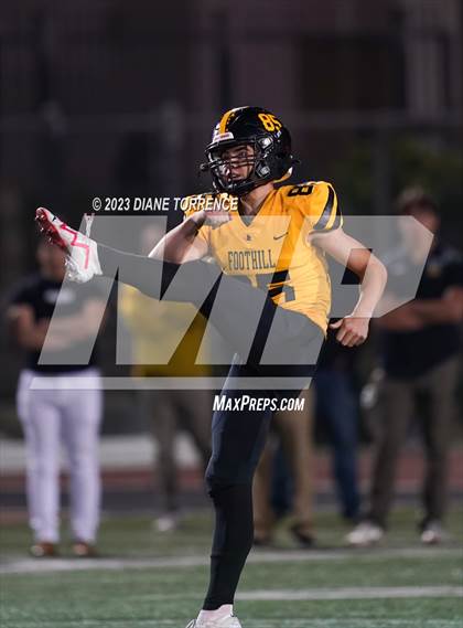 Thumbnail 2 in Aquinas @ Foothill (CIF SS Division 5 Round 1) photogallery.