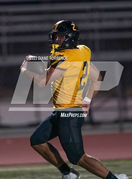 Thumbnail 3 in Aquinas @ Foothill (CIF SS Division 5 Round 1) photogallery.