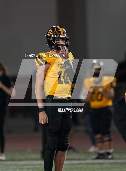 Thumbnail 2 in Aquinas @ Foothill (CIF SS Division 5 Round 1) photogallery.