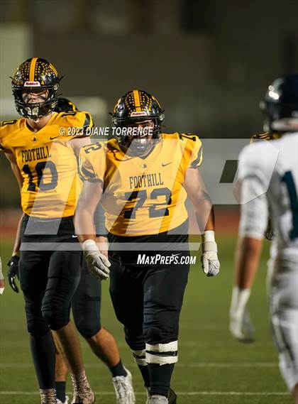 Thumbnail 2 in Aquinas @ Foothill (CIF SS Division 5 Round 1) photogallery.