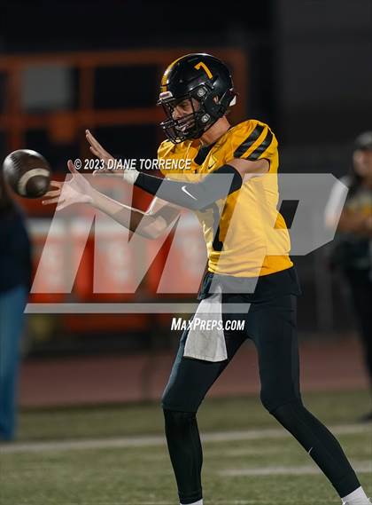 Thumbnail 3 in Aquinas @ Foothill (CIF SS Division 5 Round 1) photogallery.