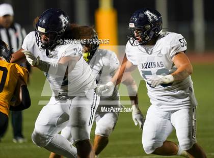 Thumbnail 2 in Aquinas @ Foothill (CIF SS Division 5 Round 1) photogallery.