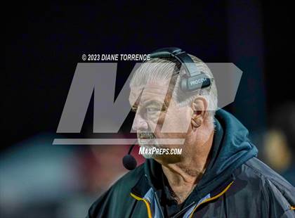 Thumbnail 3 in Aquinas @ Foothill (CIF SS Division 5 Round 1) photogallery.