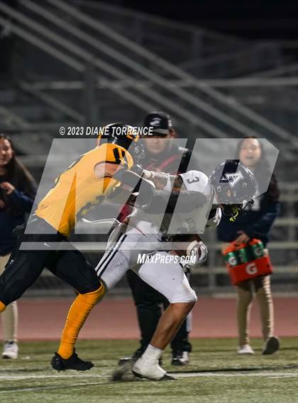 Thumbnail 2 in Aquinas @ Foothill (CIF SS Division 5 Round 1) photogallery.