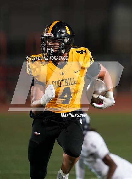 Thumbnail 1 in Aquinas @ Foothill (CIF SS Division 5 Round 1) photogallery.