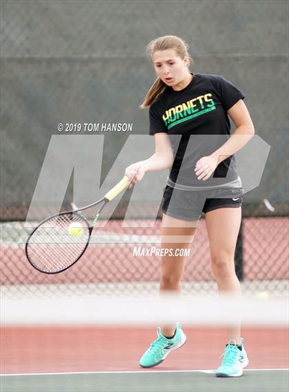 Thumbnail 3 in CHSAA 3A Finals photogallery.