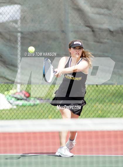 Thumbnail 2 in CHSAA 3A Finals photogallery.