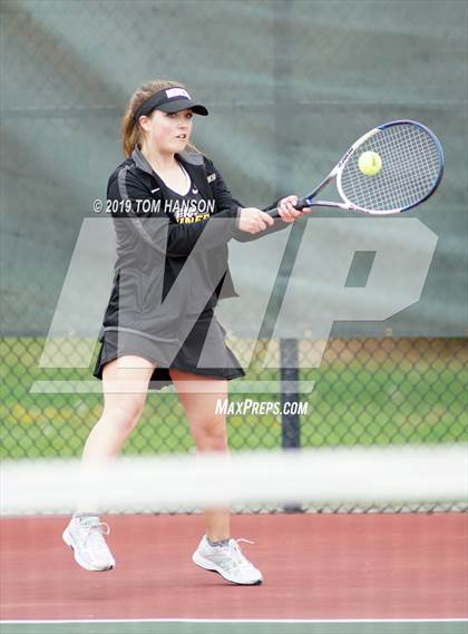 Thumbnail 1 in CHSAA 3A Finals photogallery.