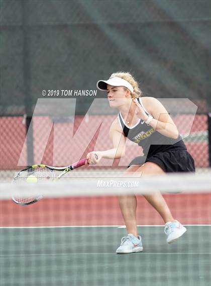 Thumbnail 2 in CHSAA 3A Finals photogallery.