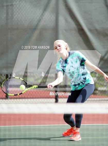 Thumbnail 1 in CHSAA 3A Finals photogallery.