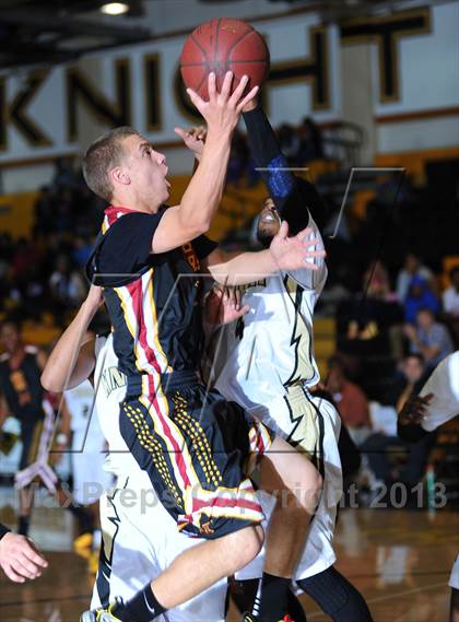 Thumbnail 1 in Highland @ Knight photogallery.
