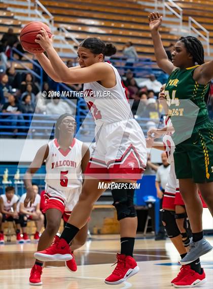 Thumbnail 1 in Pine Forest vs. Seventy-First (Cumberland County Schools Basketball Holiday Classic) photogallery.