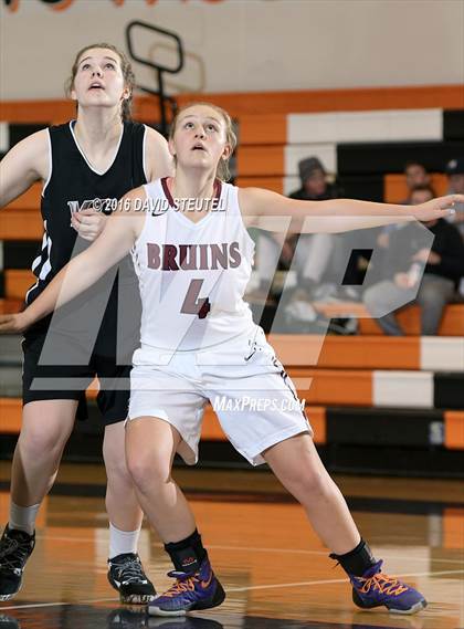 Thumbnail 1 in Valley Christian vs. Bear River (Mesa Verde Challenge) photogallery.